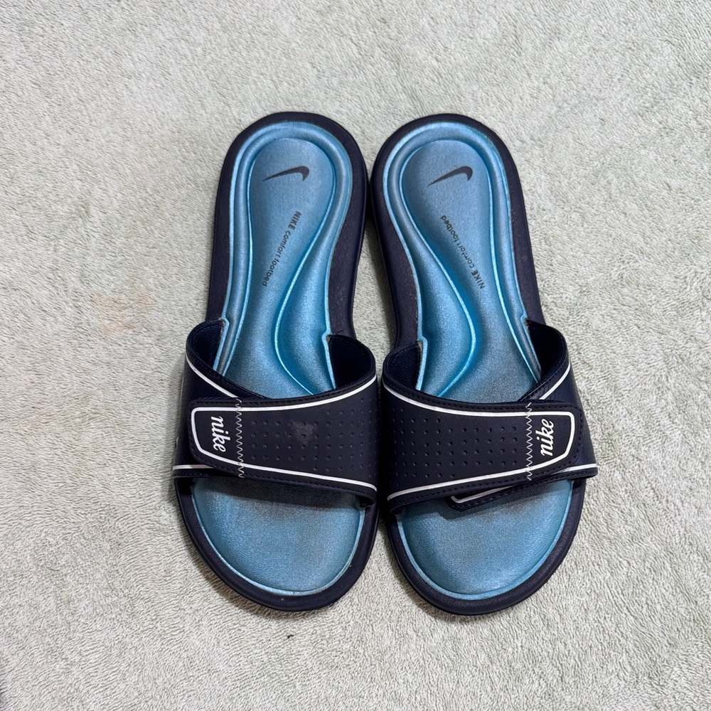 Nike Ultra Comfort Footbed Black and Teal Slide Sandals Size 7